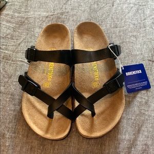 NWT Birkenstock Mayari - Size 39/8.5